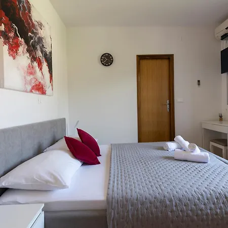 ゲストハウス Violic 3*